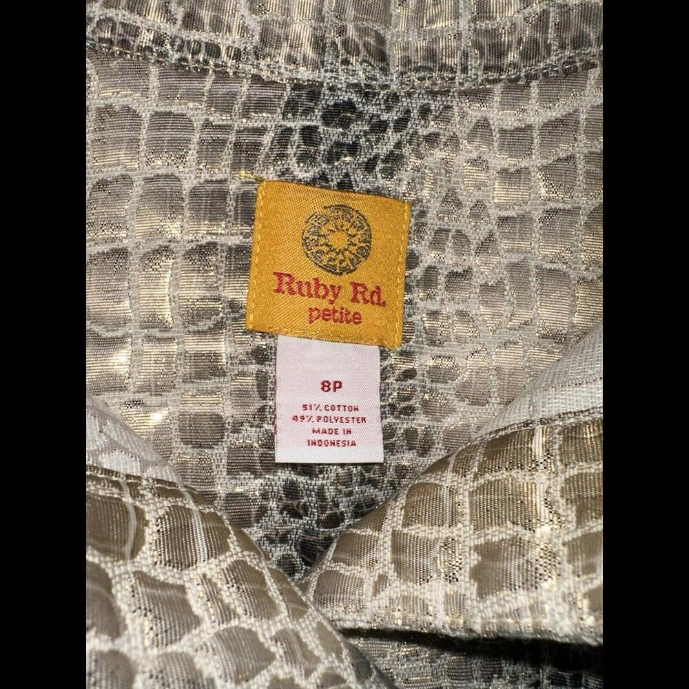 Ruby Rd. Women’s Faux Leather Snake Skin Print Lightweight‎ Jacket Size 8P - Picture 4 of 9